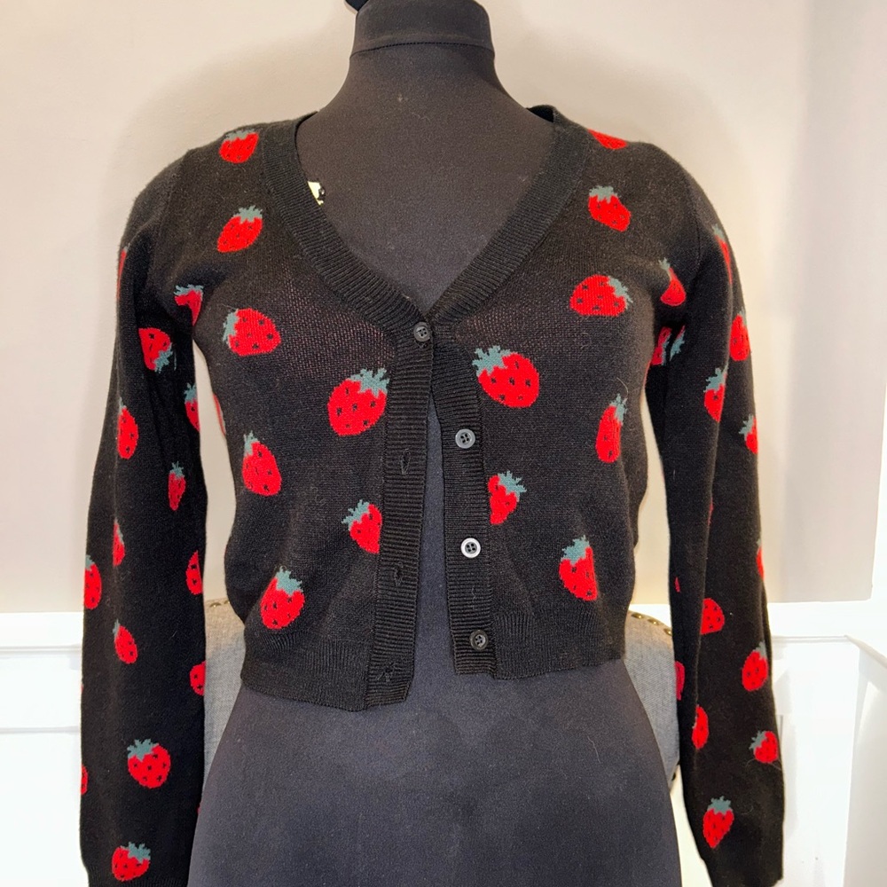 Black Strawberry Patterned Women's Sweater